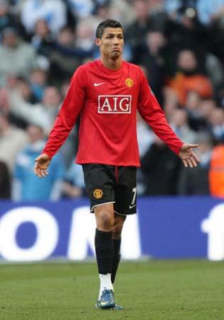 意媒：黄潜考虑买断那不勒斯租将拉法-马林，皇马握有回购权