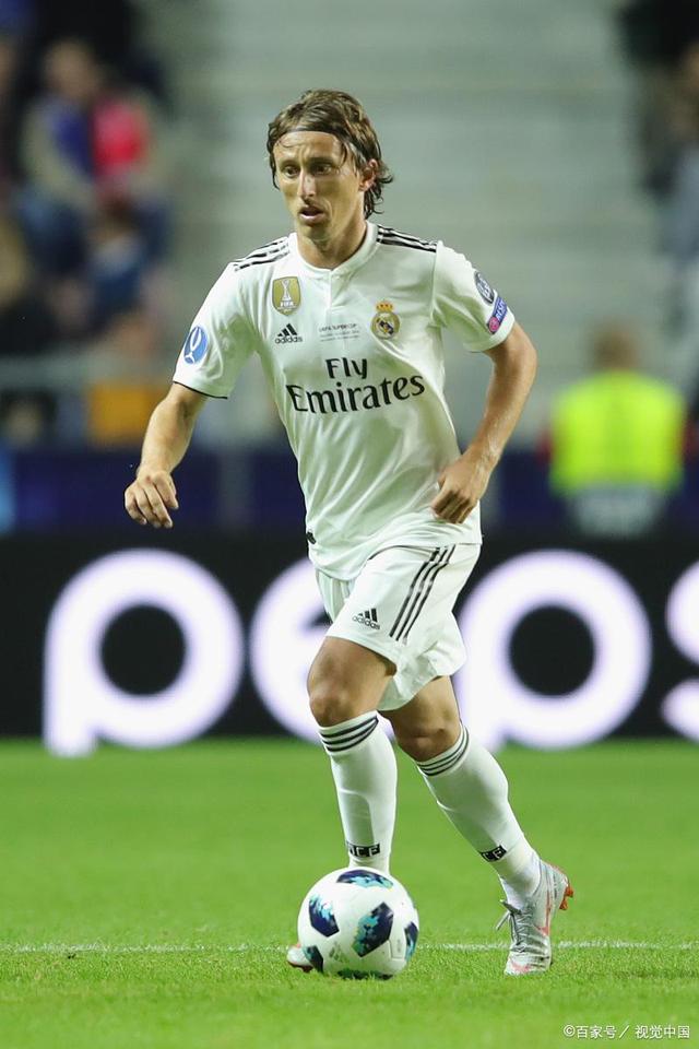 对手最怕他拿球