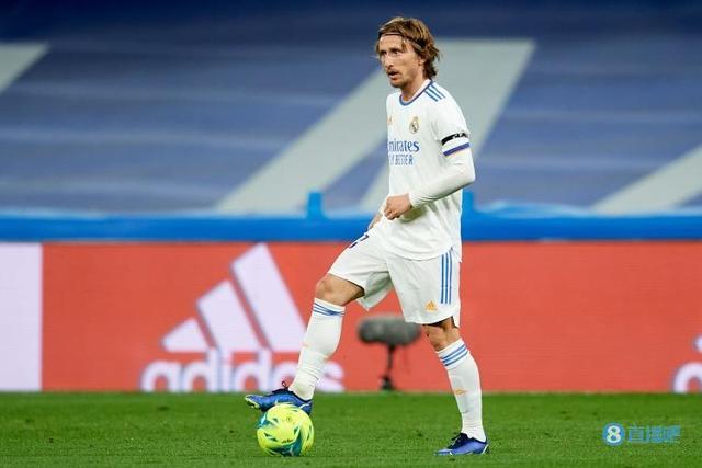 金州勇士巴特勒砍下24分10助攻，鹈鹕锡安25分，双方激烈对决。